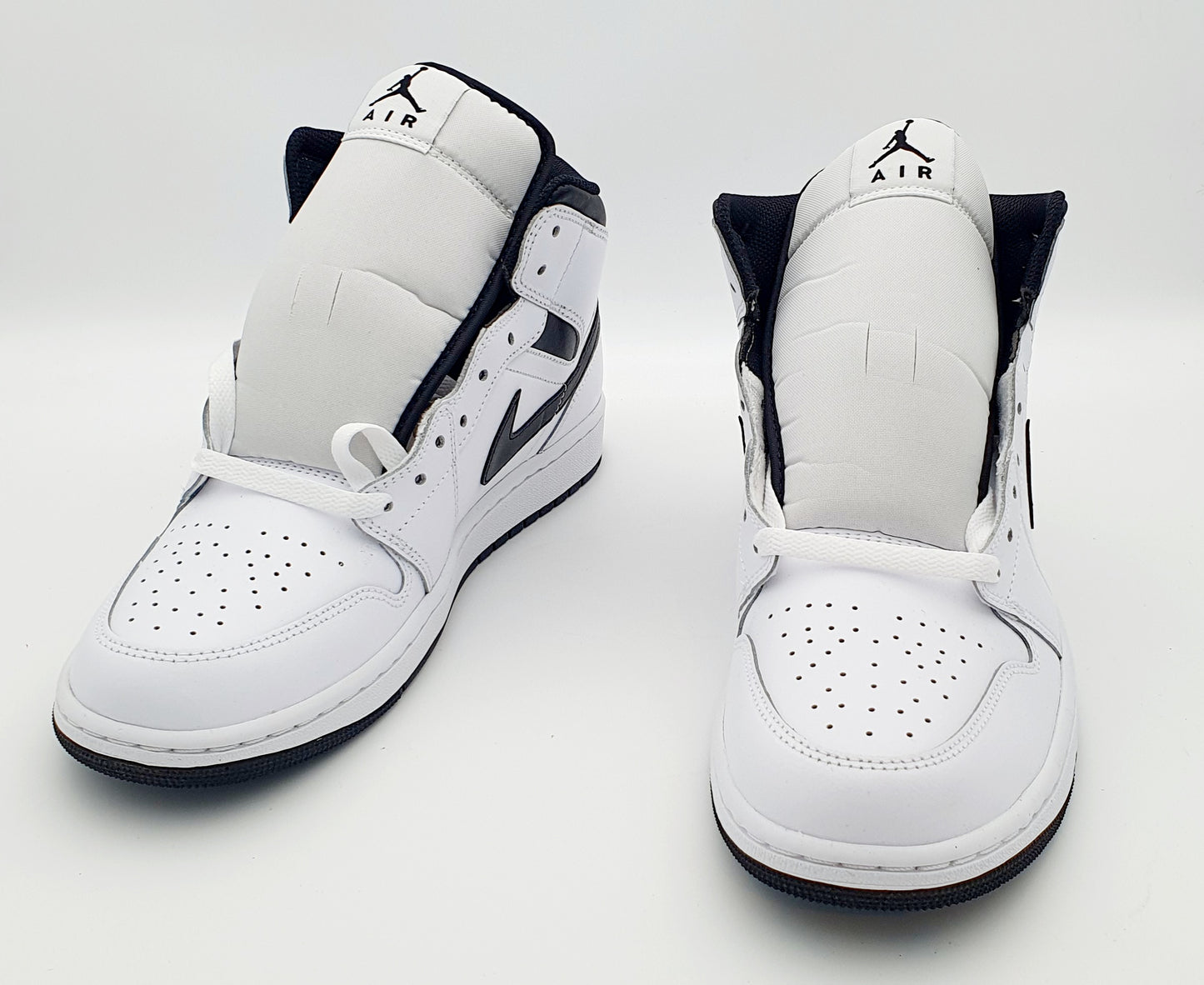 Nike Air Jordan 1 Mid Black and White