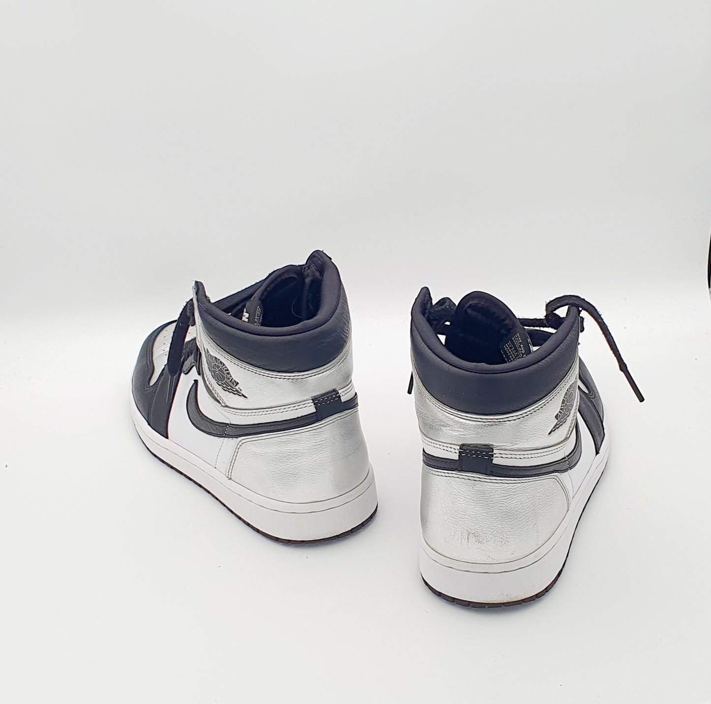 Nike Air Jordan 1 Mid Silver Toe Gr. EU 42 / 27 cm