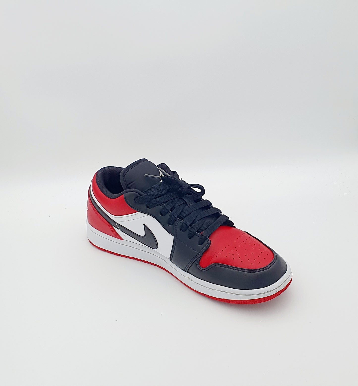 Nike Air Jordan 1 Red Black Gr. EU 44 / 28 cm