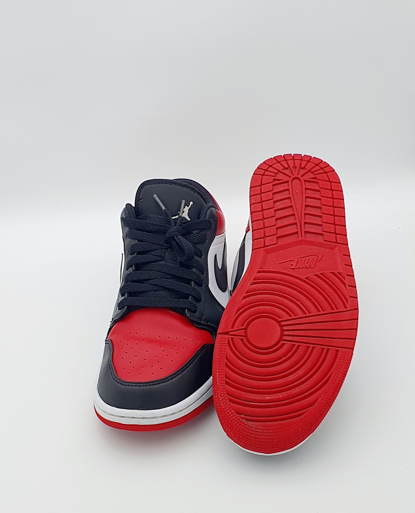 Nike Air Jordan 1 Red Black Gr. EU 44 / 28 cm