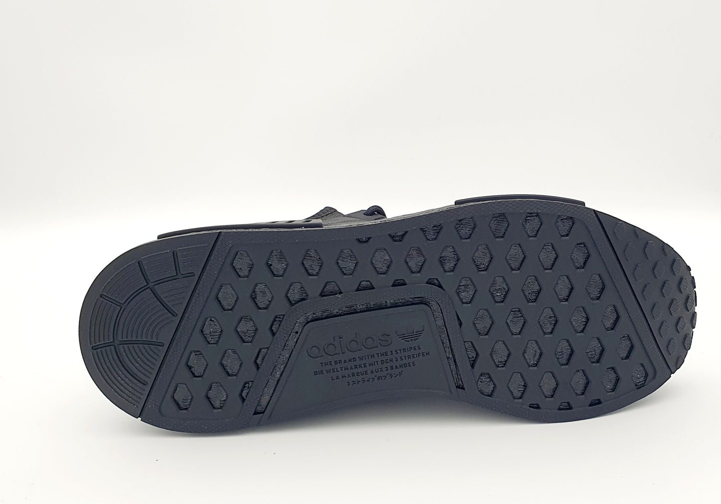adidas NMD R1 Primeblue Triple Black Gr. EUR 41 1/3 / 26 cm