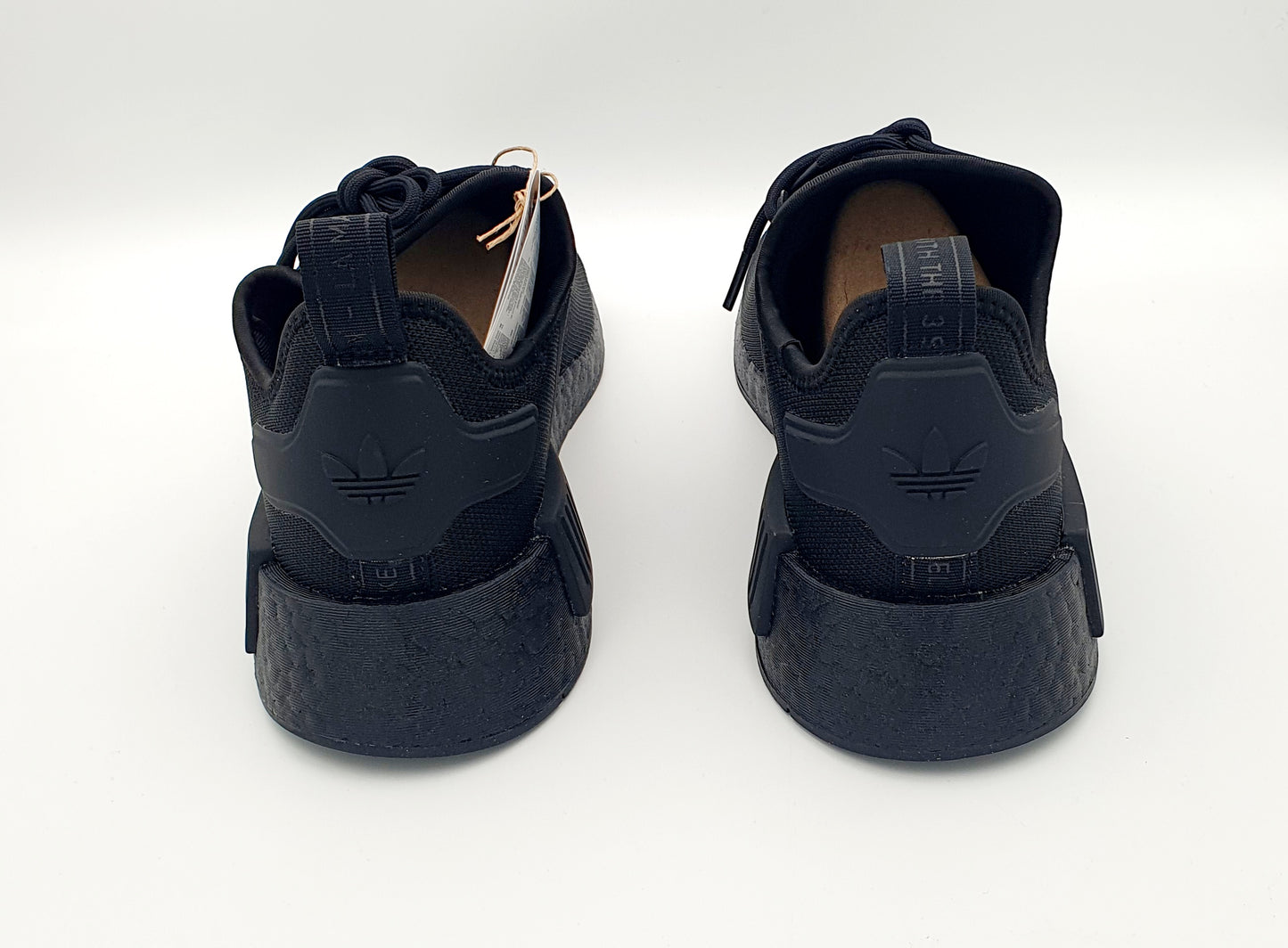 adidas NMD R1 Primeblue Triple Black Gr. EUR 41 1/3 / 26 cm