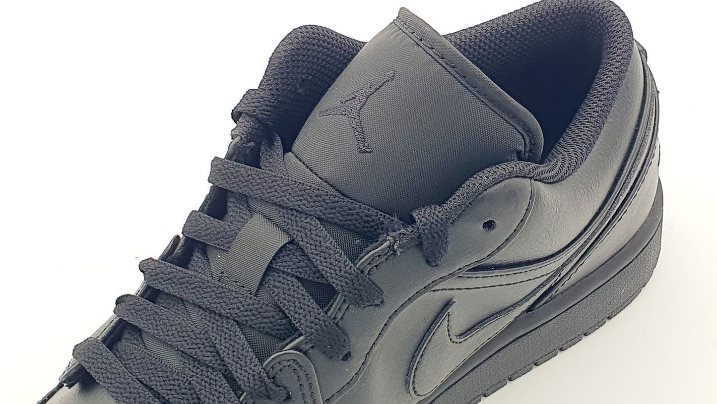 Nike Air Jordan 1 Low Triple Black