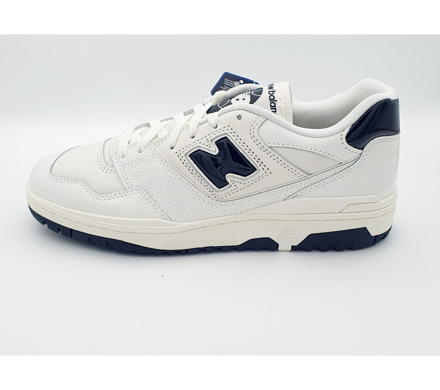 New Balance 550 Sea Salt Patent Black Gr. EU 43 27.5 cm