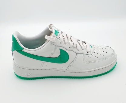 Nike Air Force 1 '07 LV8 Light Green