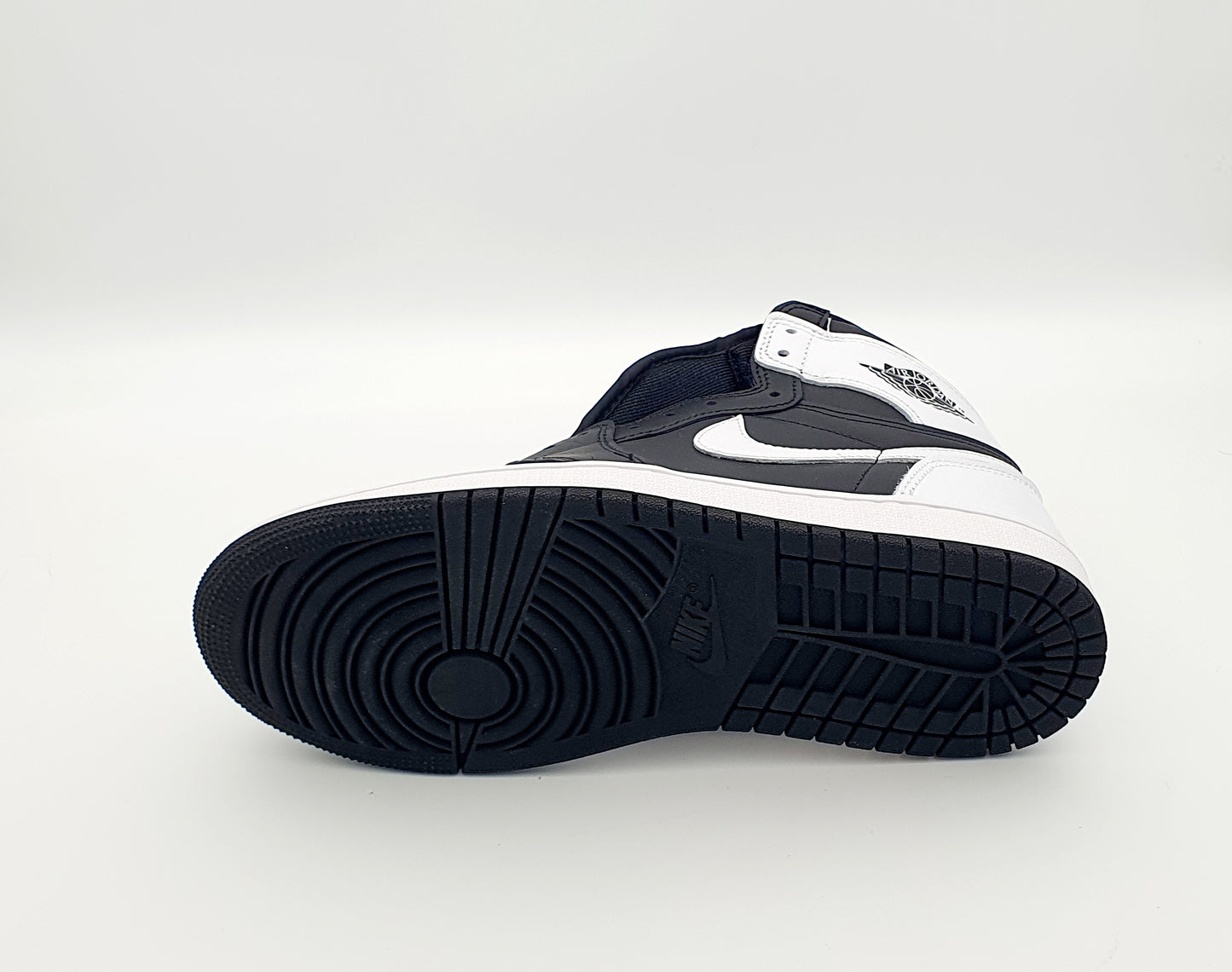 Nike Air Jordan 1 Mid Retro OG Panda