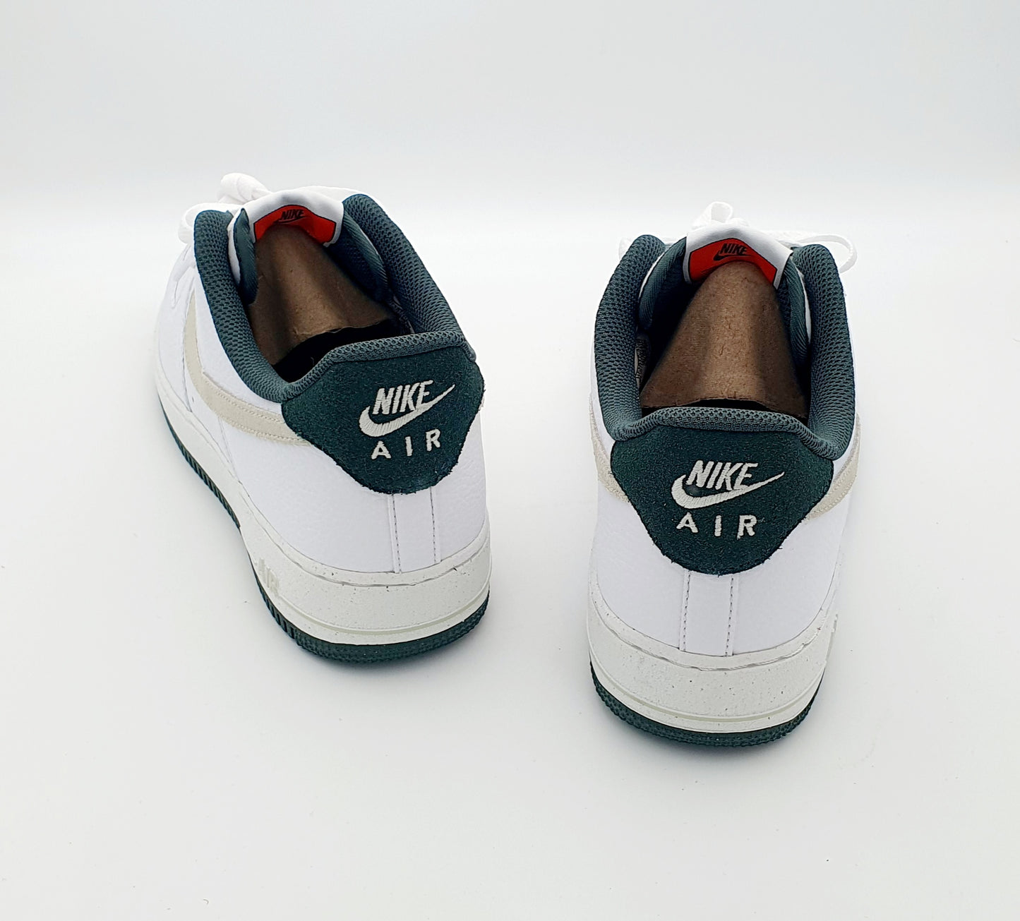 Nike Air Force 1 '07 LV8 "Vintage Green" Gr. EU 44.5 28.5 cm