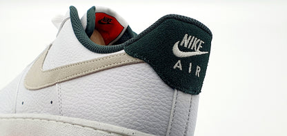 Nike Air Force 1 '07 LV8 "Vintage Green" Gr. EU 44.5 28.5 cm